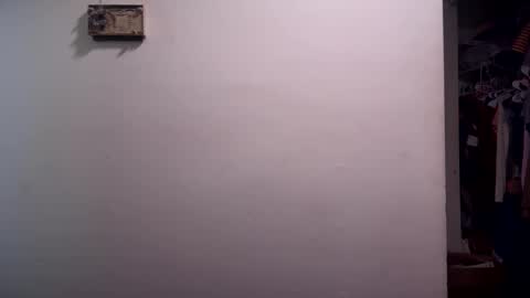 Snapshot of blondieblu89 chatting on January 21, 4:16 pm First Time College Boy online show from January 21, 4:16 pm