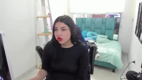 bloom_flower1 online show from January 13, 7:21 pm