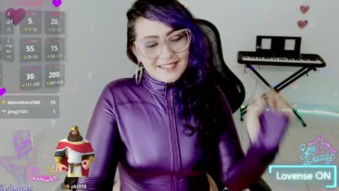 susan  online show from April 12, 4:49 am