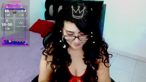 Snapshot of blue_dance chatting on February 2, 4:05 am susan  online show from February 2, 4:05 am