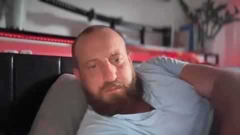 blue_eyes247 online show from July 9, 9:52 pm