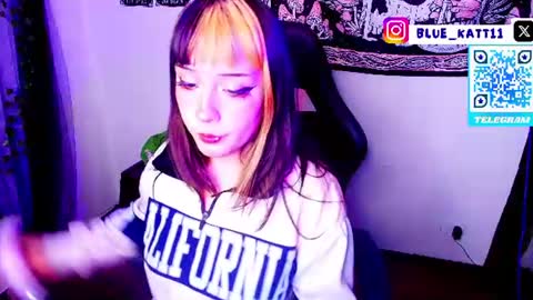 blue katt online show from July 26, 11:57 pm