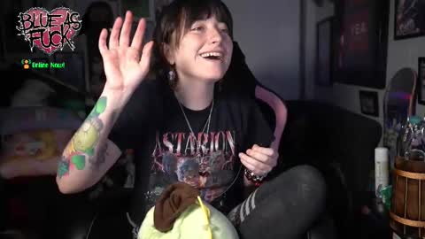 Blue online show from March 6, 3:38 am