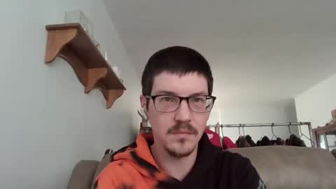 Blue B. Hyena online show from November 23, 8:40 pm