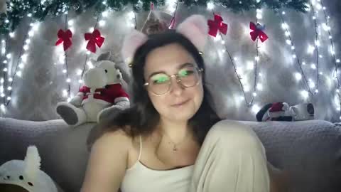 your playful butterfly online show from December 12, 9:15 pm