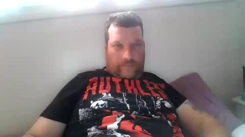 bluedemoneyes1986 online show from October 13, 10:12 pm