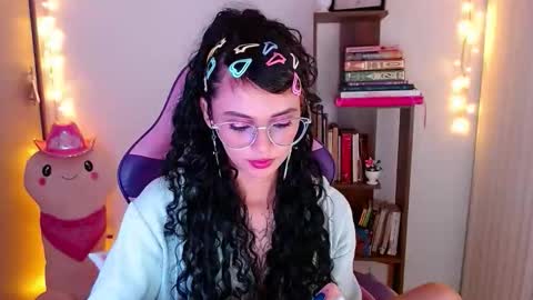 Im Abril .. Nice to meet you  thumb up me please its important  INDEPENDENT MODEL online show from November 29, 3:14 am