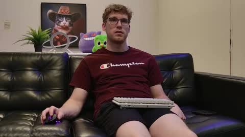 blueeyedtallguy online show from September 30, 12:54 am