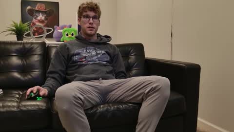 blueeyedtallguy online show from October 11, 8:34 pm