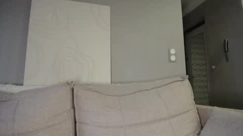 Snapshot of blueeyeess chatting on January 15, 1:20 pm Alina online show from January 15, 1:20 pm