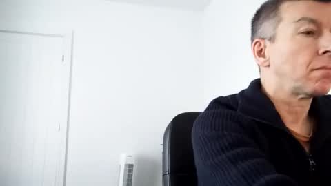 blueeyesteele online show from January 6, 1:26 pm