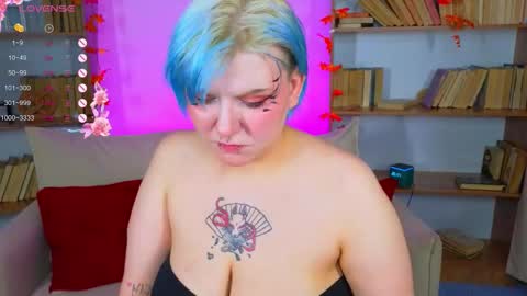 Hi my name is Lunaray online show from September 28, 10:35 am