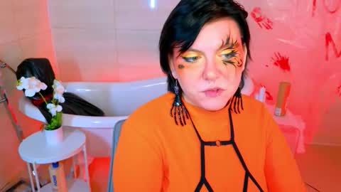 Hi my name is Lunaray online show from October 23, 10:06 am