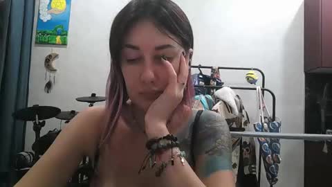 Snapshot of bluexowl chatting on September 25, 9:22 pm BlueXOwl online show from September 25, 9:22 pm