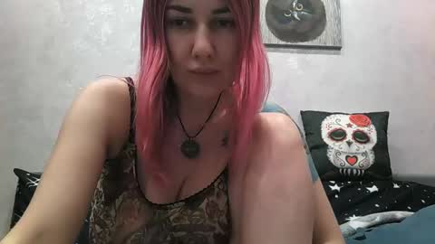 Snapshot of bluexowl chatting on March 10, 8:56 pm BlueXOwl online show from March 10, 8:56 pm