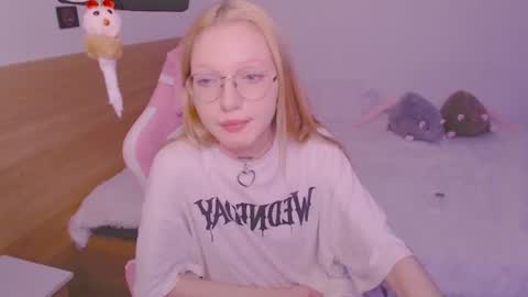  Diana  online show from June 21, 1:39 pm