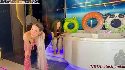 Mikki chan online show from July 25, 2:15 pm