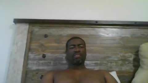 bluuthunder1914 online show from November 17, 4:09 pm