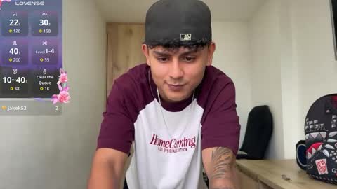 Bob  INDEPENDENT MODEL online show from April 14, 9:29 pm