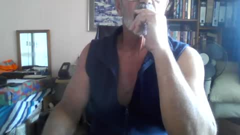 Bobbgud online show from August 2, 8:49 am