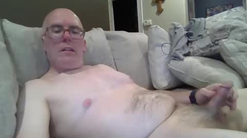 bobblehead31382 online show from January 8, 12:05 am