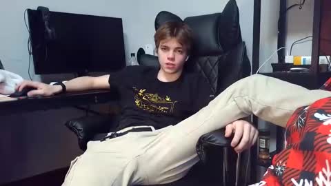 bobby72738 online show from November 24, 5:28 am