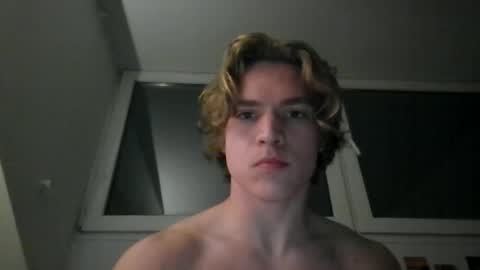 bobbydee35 online show from October 10, 2:06 am