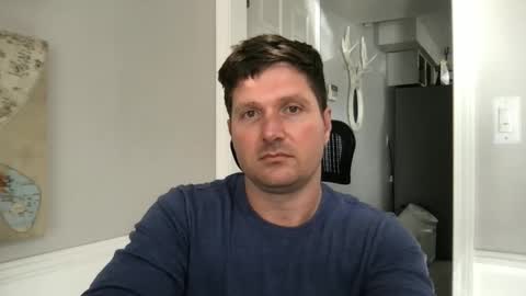 bobbylightfoot3 online show from February 7, 10:30 pm