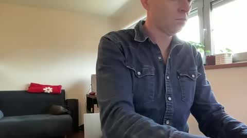 ask me online show from January 31, 1:23 pm