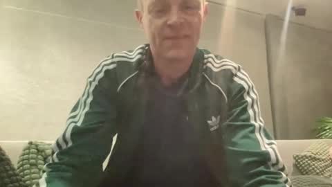 ask me online show from February 16, 10:21 pm