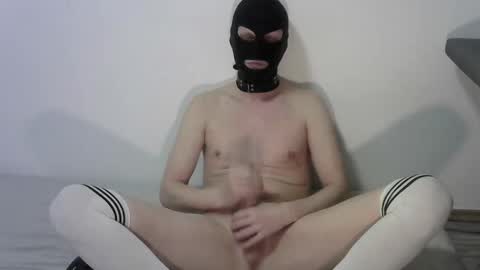 slavecunt online show from February 26, 4:10 pm