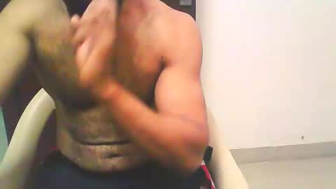 Chris B online show from October 19, 11:15 am