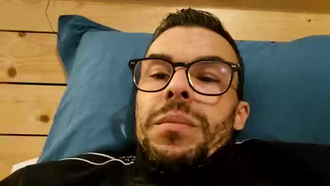 bomale89 online show from December 23, 1:56 pm