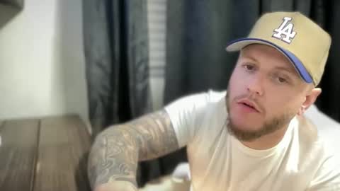 boner4you1994 online show from November 1, 9:41 am