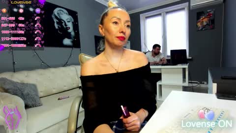 bonnie_annd_clyde online show from March 30, 1:11 pm