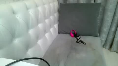 BonnieExcite online show from January 11, 5:24 am