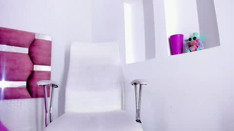 Booniee online show from November 26, 4:32 am