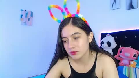 bonny_bonss online show from July 11, 10:24 pm