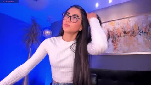 Bonny online show from February 19, 8:30 pm