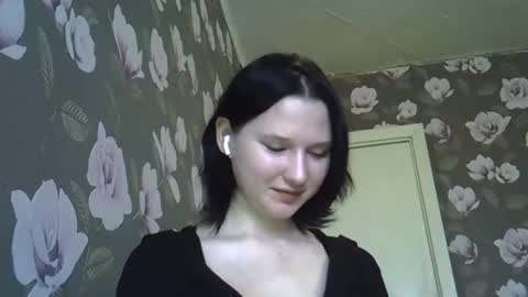 bony_may4 online show from December 28, 7:00 am