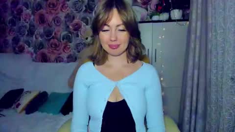 Mira online show from January 4, 7:23 pm