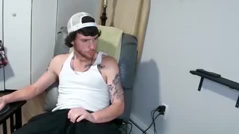 Snapshot of boogieflexxx chatting on October 10, 12:38 am boogieflexxx online show from October 10, 12:38 am