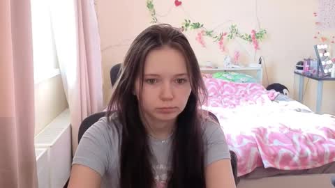 Milena online show from February 18, 8:14 am