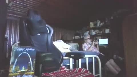 Booshwa online show from June 11, 7:28 am
