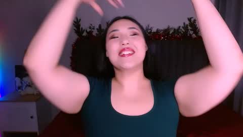 Mona online show from December 28, 4:20 pm