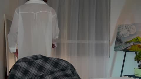 Snapshot of boream_ chatting on March 12, 12:09 am Bream online show from March 12, 12:09 am