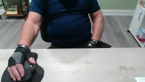 borntobebad2 online show from January 4, 5:05 pm