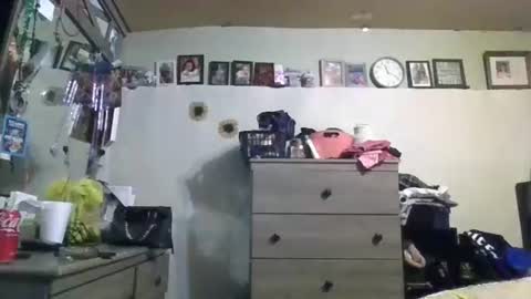 bossmilf007 online show from October 19, 4:22 pm