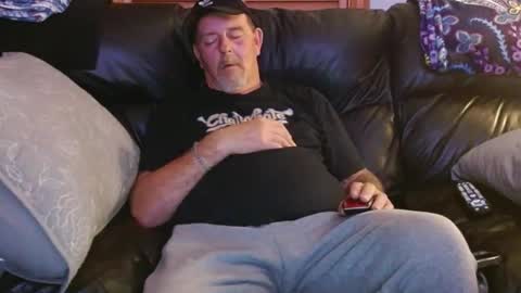 bostonguy1969 online show from November 5, 1:51 am