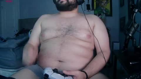 uncutpr online show from April 6, 11:39 pm